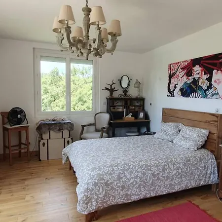 Proche Valence, Maison de campagne avec piscine Villa