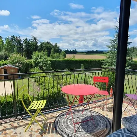 Proche Valence, Maison de campagne avec piscine Chabeuil